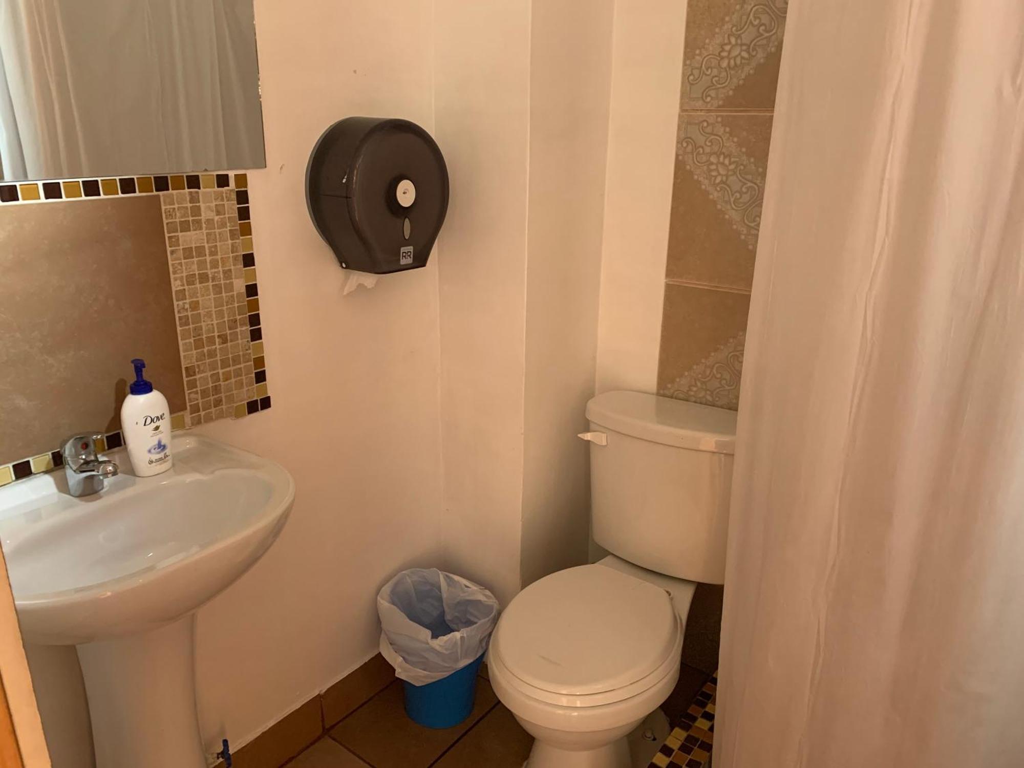 Hostal Iria アントファガスタ 部屋 写真